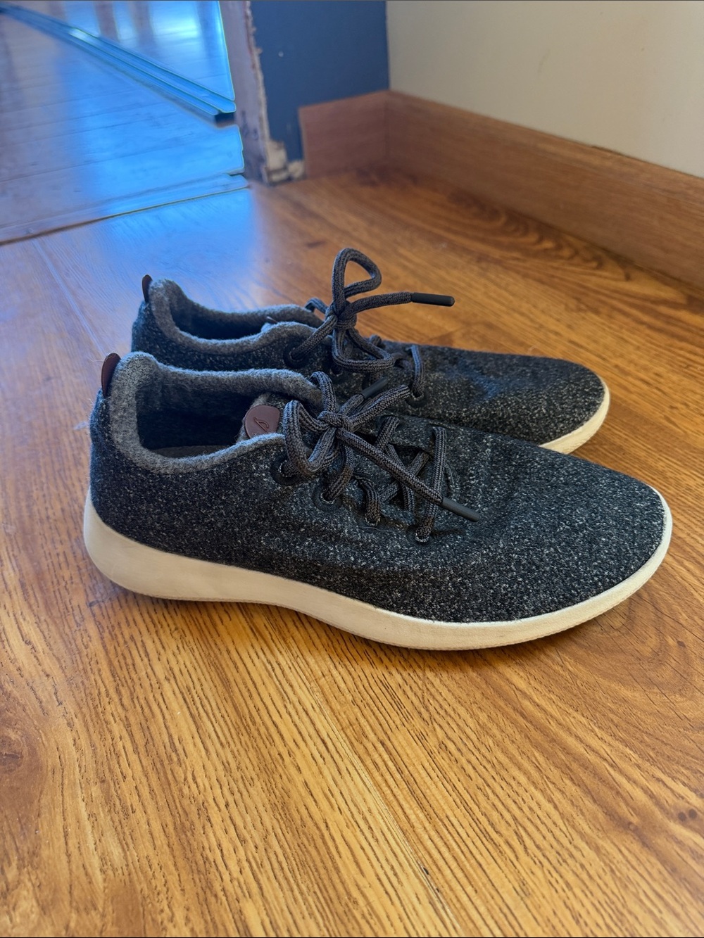 allbirds Wool Runners - Charcoal with White Sole